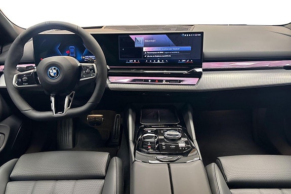 BMW 530e 12 of 18