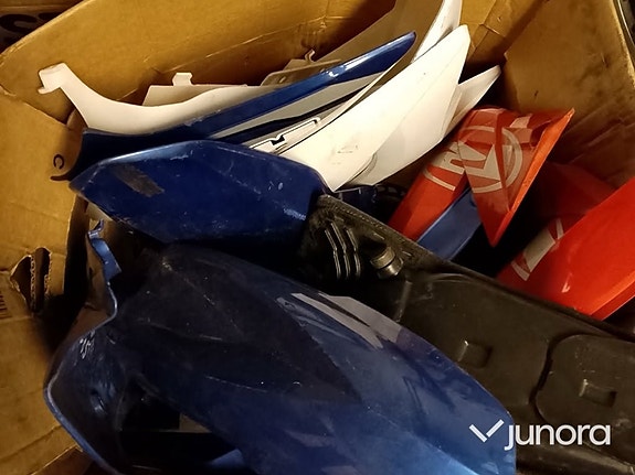 Product image 2 of 9