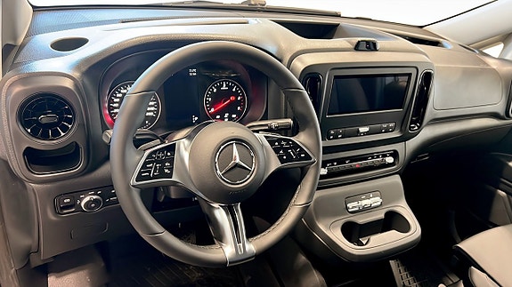 Mercedes-Benz Vito 119 8 of 12