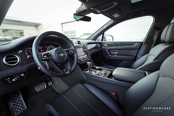 Bentley Bentayga 7 of 22
