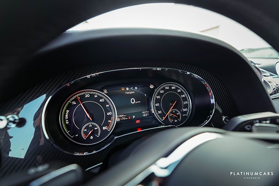 Bentley Bentayga 19 of 22