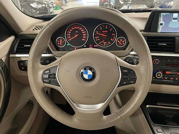 BMW 320 17 of 25