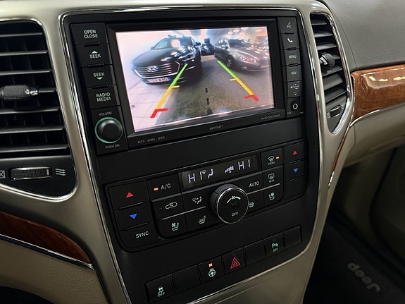 Jeep Grand Cherokee 7 of 19