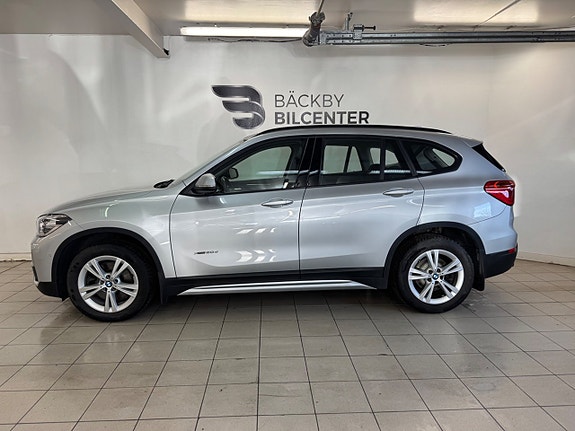 BMW X1 2 of 5