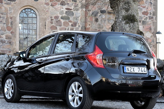 Nissan Note 2 of 5