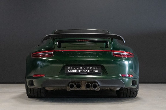 Porsche 911 Carrera 4 GTS 8 of 20