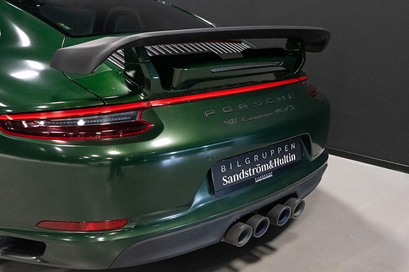 Porsche 911 Carrera 4 GTS 10 of 20