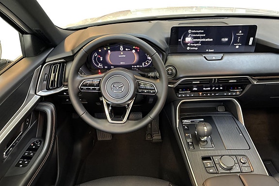 Mazda CX-60 11 of 15
