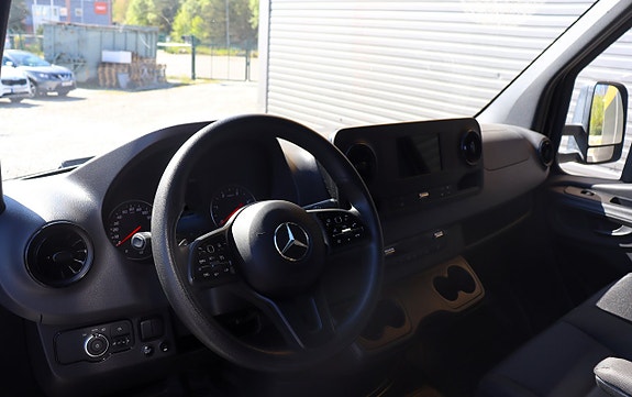 Mercedes-Benz Sprinter 317 8 of 10