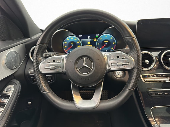 Mercedes-Benz C200 10 of 30