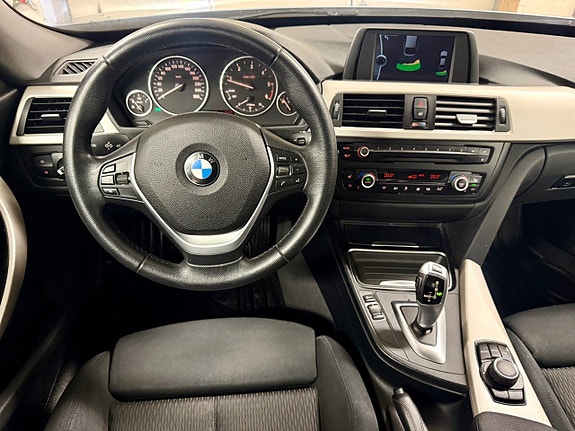 BMW 320 10 of 18