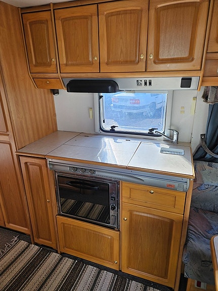Knaus Azur 540 " långbäddar" förtält 9 of 9