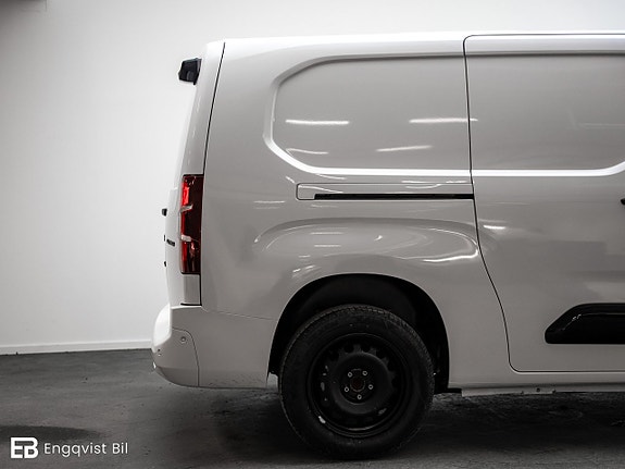 Peugeot Partner 25 of 29
