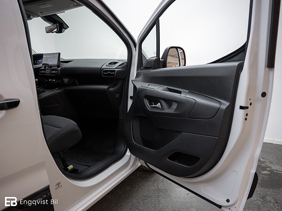 Peugeot Partner 16 of 29