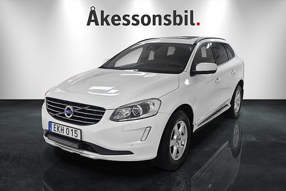 Volvo XC60 3 of 5