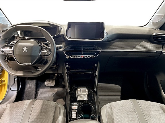 Peugeot 208 6 of 15