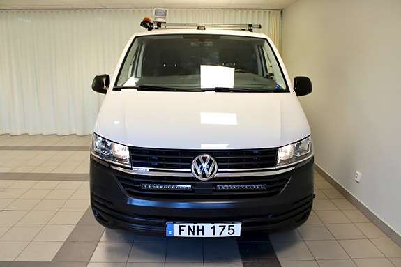 Volkswagen Transporter 2 of 5