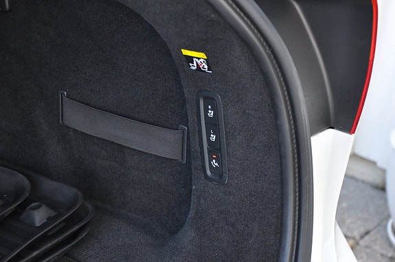 Volvo V90 Cross Country 12 of 13