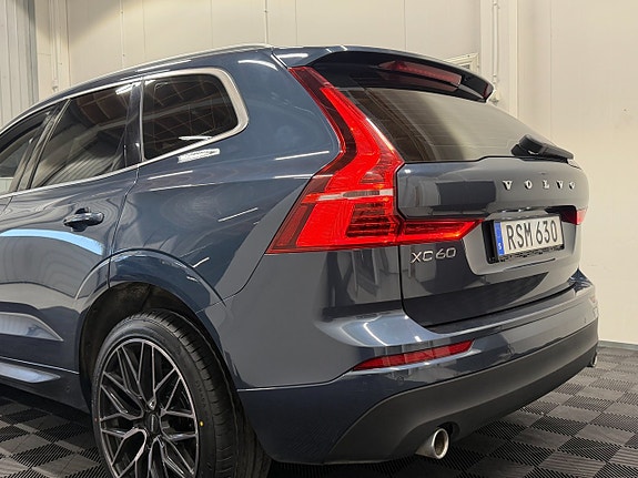 Volvo XC60 10 of 30