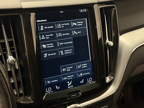 Volvo XC60 26 of 30