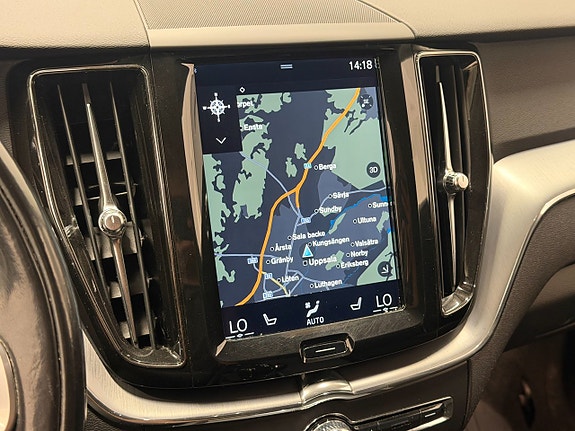 Volvo XC60 25 of 30