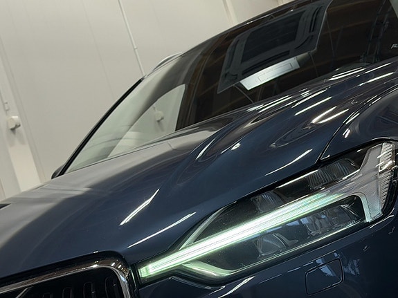 Volvo XC60 5 of 30