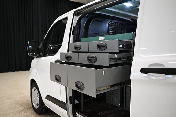Ford Transit Custom 3 of 30