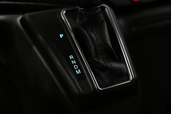 Ford Transit Custom 28 of 30