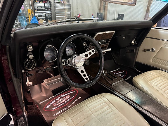 Pontiac Firebird 13 of 23