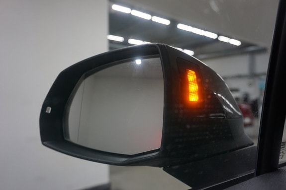 Audi SQ7 25 of 30