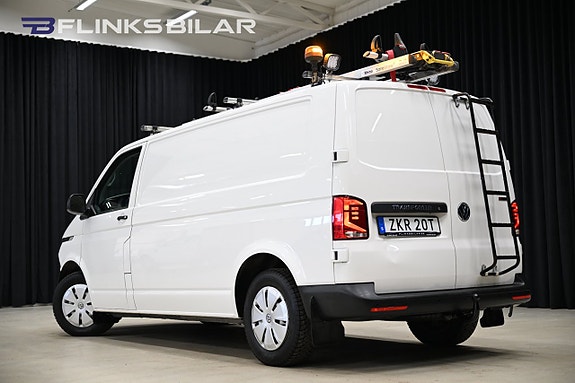 Volkswagen Transporter 7 of 28