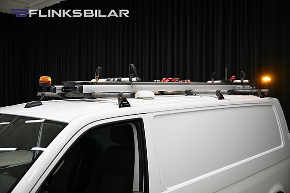Volkswagen Transporter 4 of 28