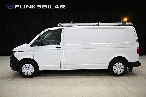 Volkswagen Transporter 2 of 28