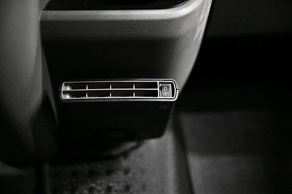 Volkswagen Transporter 15 of 28
