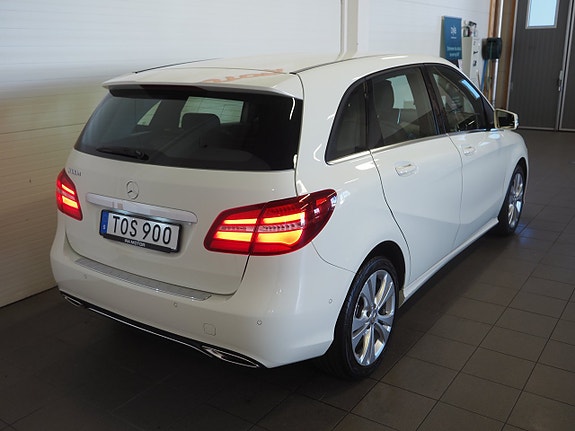 Mercedes-Benz B180 d 6 of 24