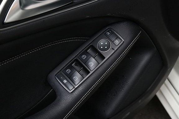 Mercedes-Benz B180 d 11 of 25