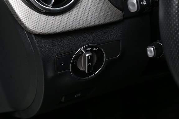 Mercedes-Benz B180 d 12 of 25