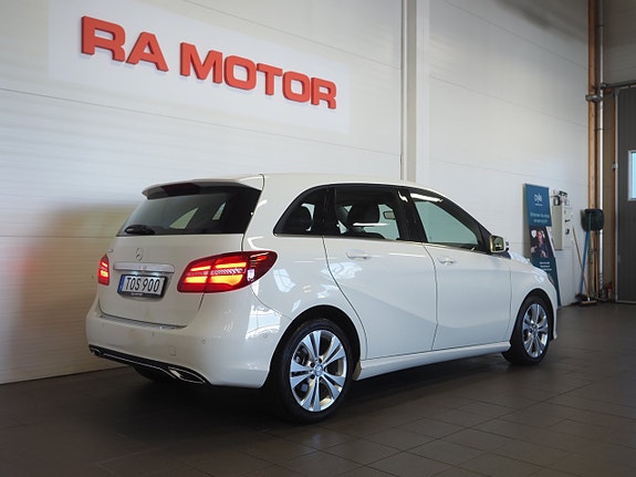 Mercedes-Benz B180 d 5 of 24