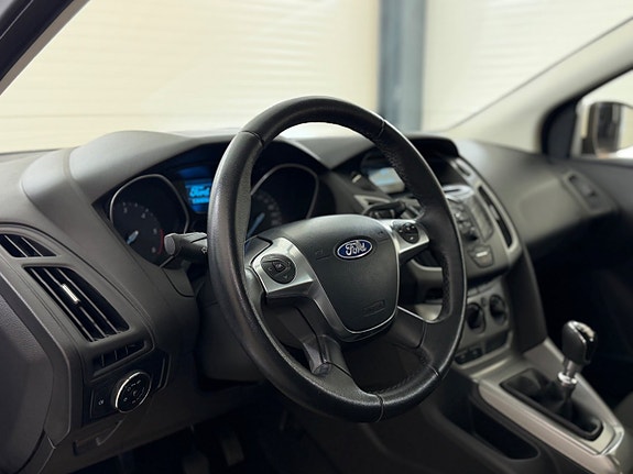 Ford Focus 17 of 26
