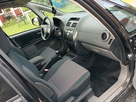 Suzuki SX4 14 of 14