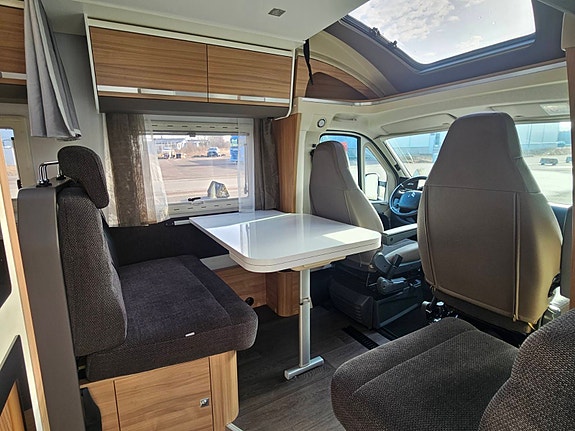 Adria Matrix 670 SL / Uthyres 2 of 7