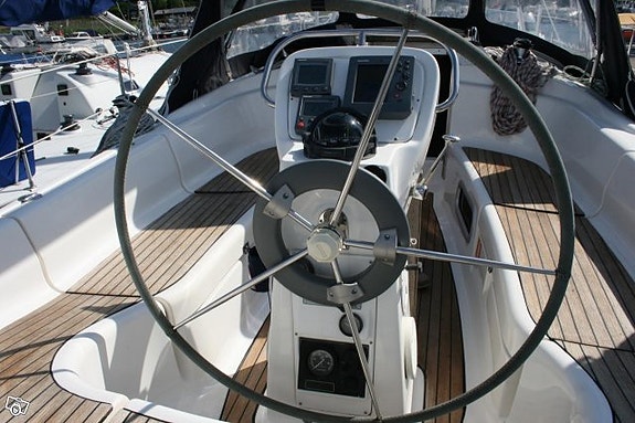 Uthyres Bavaria 36 Cruiser - 3 kabiner 2 of 5
