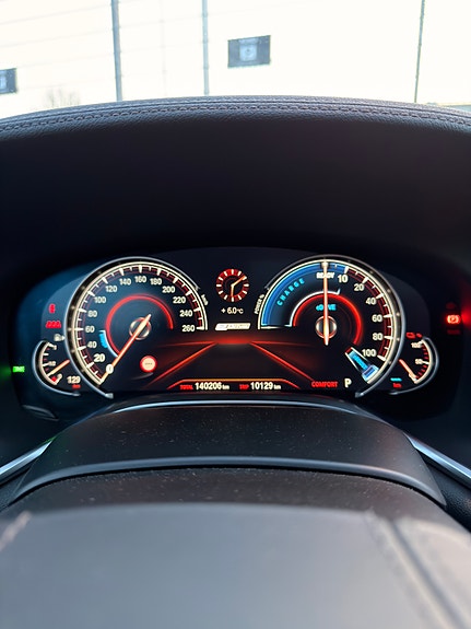 BMW 740e 15 of 19