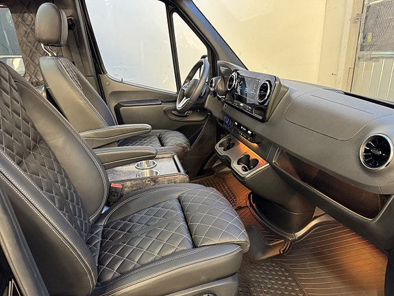 Mercedes-Benz Sprinter 319 8 of 21