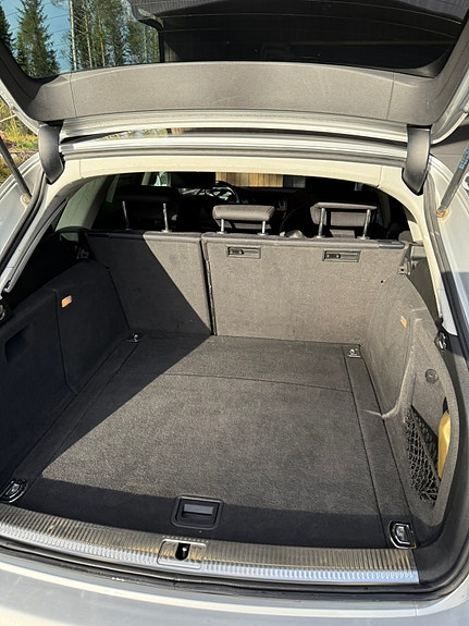 Audi A4 10 of 12