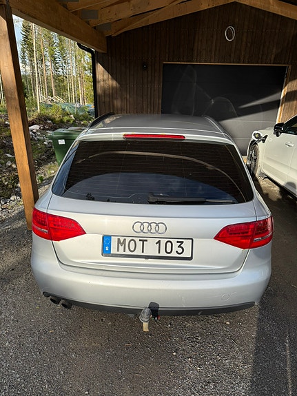 Audi A4 4 of 12