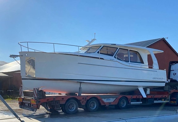 Greenline Yachts GL33 Hybrid 2021