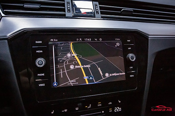 Volkswagen Passat Alltrack 23 of 27