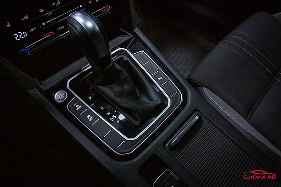 Volkswagen Passat Alltrack 27 of 27