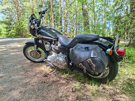 Harley-Davidson FXD Dyna Super Glide 4 of 5